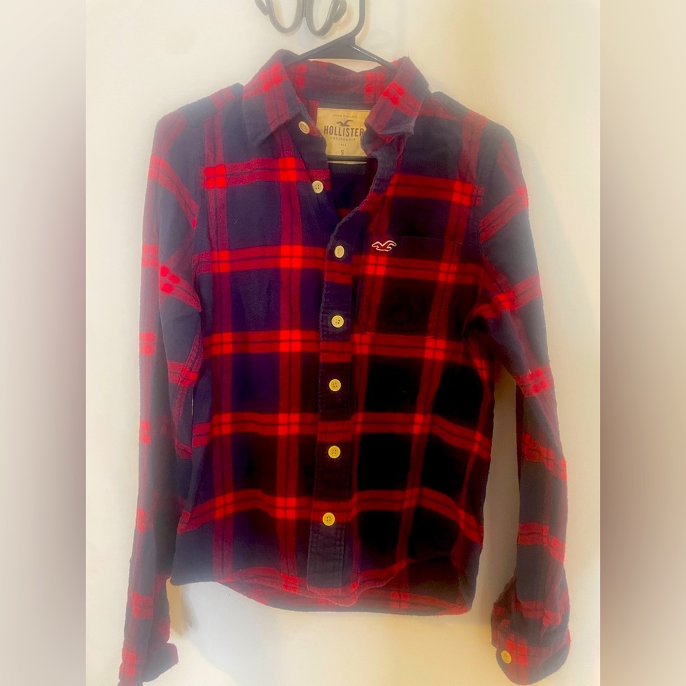 Hollister men’s small long sleeve flannel button up shirt